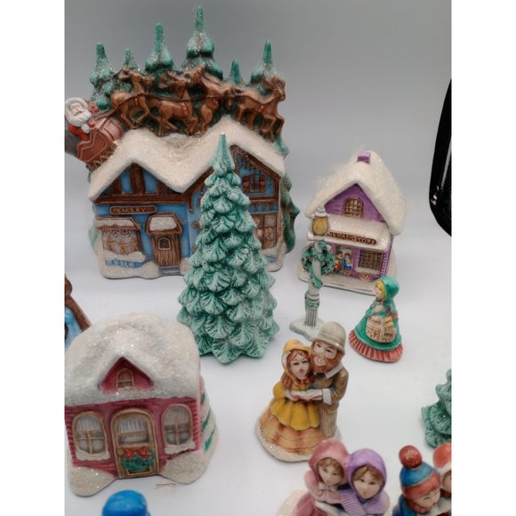 One Of A Kind Christmas Handmade Christmas Village - Picture 14 of 14
